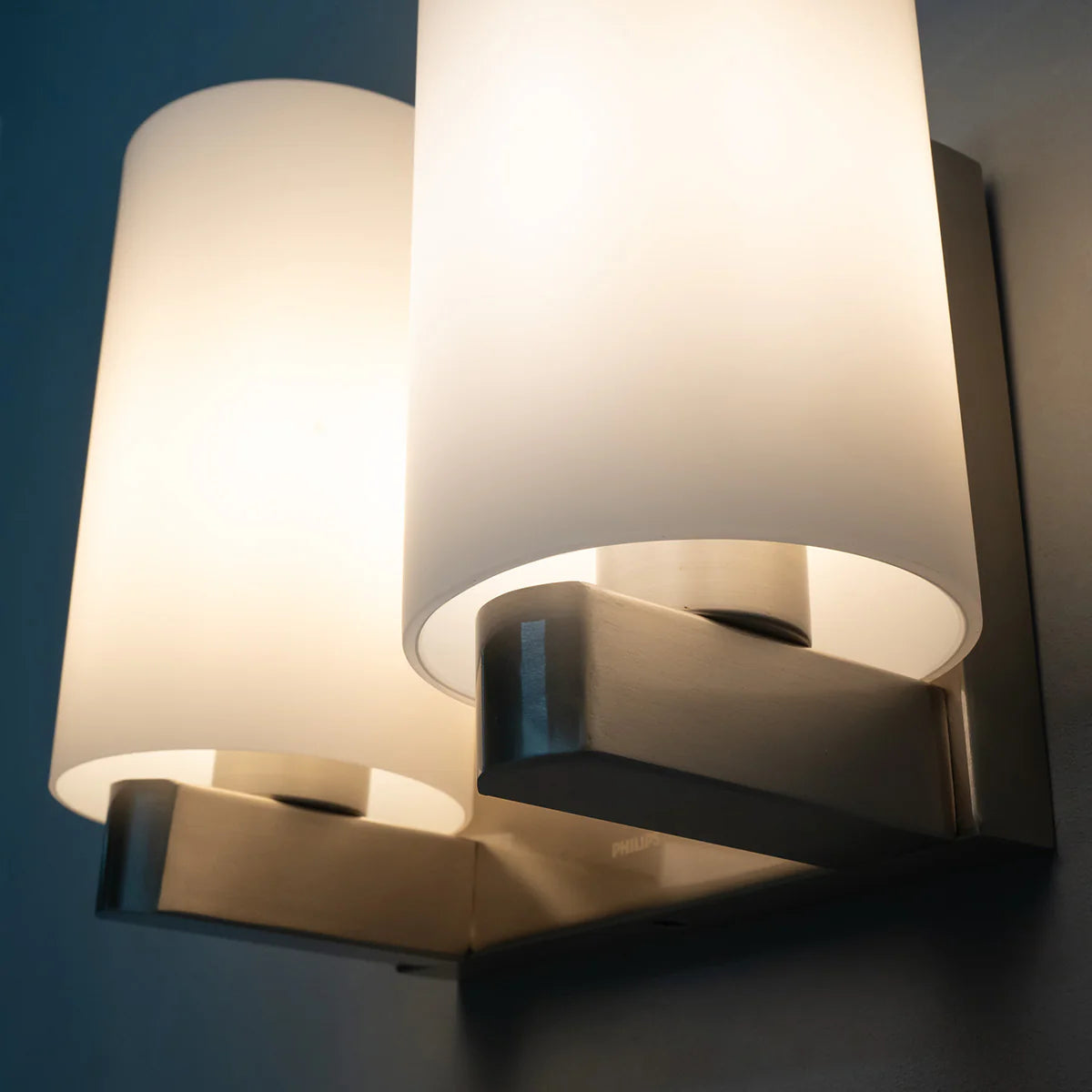 Chiffe Wall Light